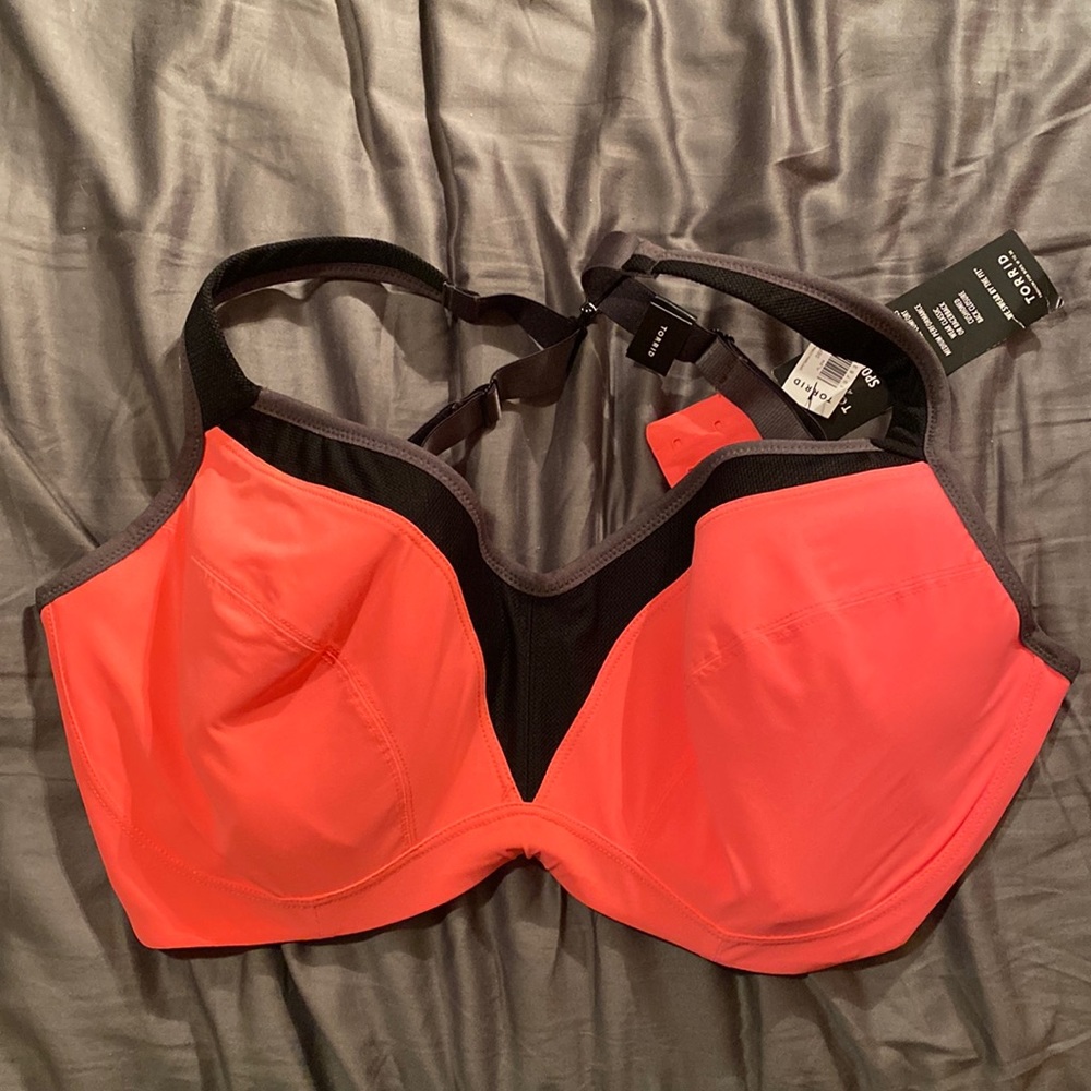NWT Torrid Active Sports Bra 38DDD Neon